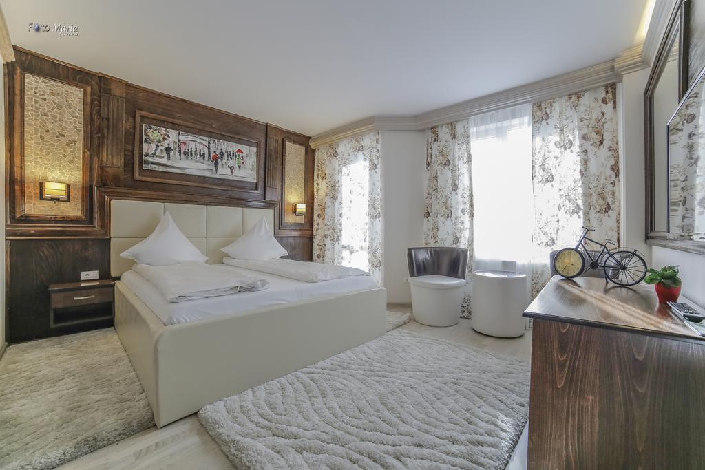 Hotel Golden Spirit Băile Herculane Room photo