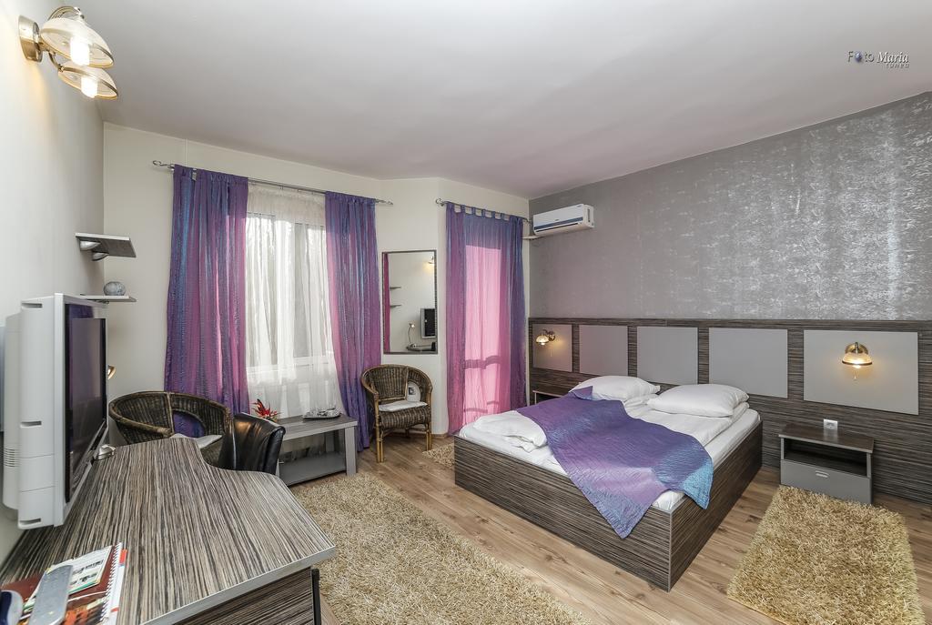 Hotel Golden Spirit Băile Herculane Room photo