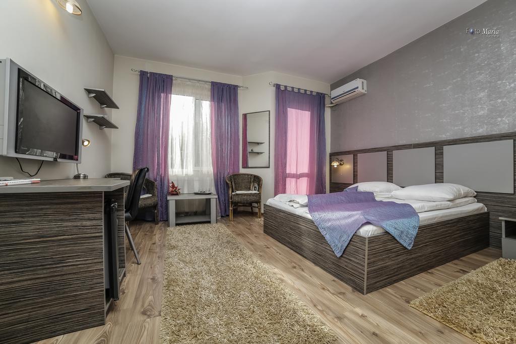 Hotel Golden Spirit Băile Herculane Room photo