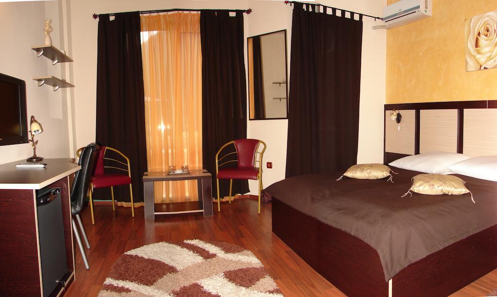 Hotel Golden Spirit Băile Herculane Room photo